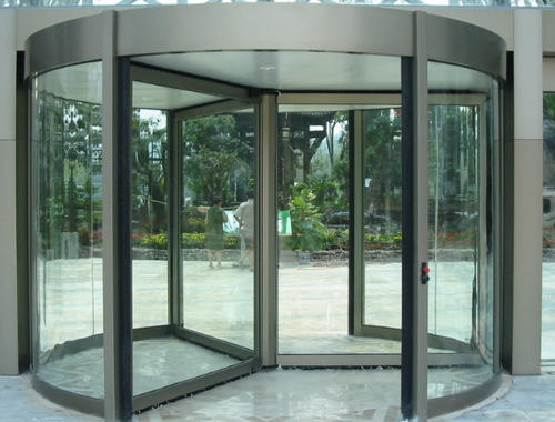 給你的門口安個(gè)翅膀，多瑪兩翼旋轉(zhuǎn)門給你不一樣的生活